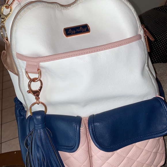 Handbags - Aaryn Williams x itzy ritzy limited edition bag
